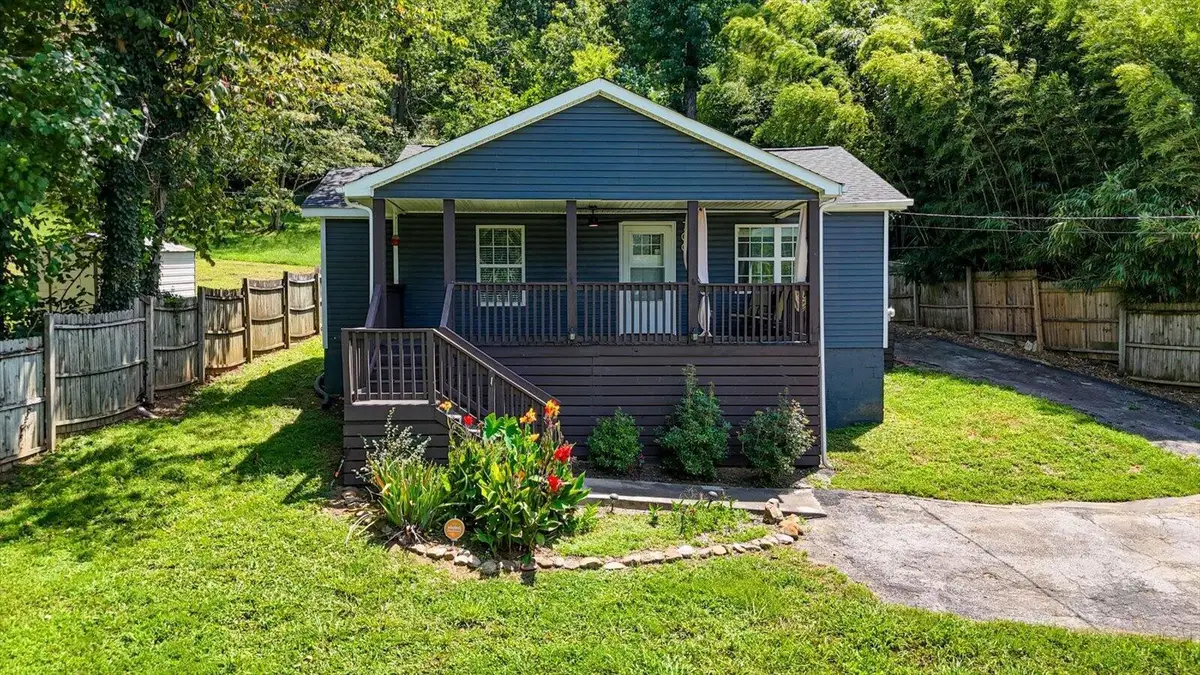 700 Runyan Drive, Chattanooga, TN 37405 - #1