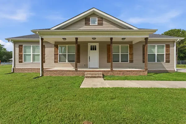 2648 Wayside Rd, Manchester, TN 37355