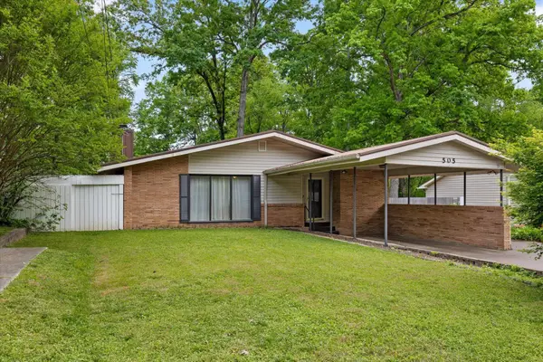 505 Thomas Drive, Rossville, GA 30741