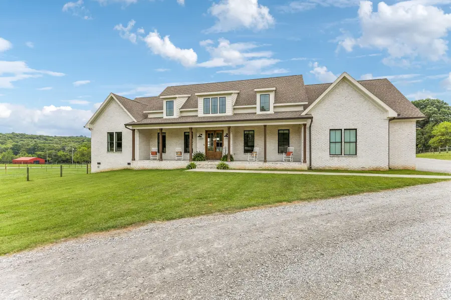 5247 Flat Creek Rd, Spring Hill, TN 37174 - #2
