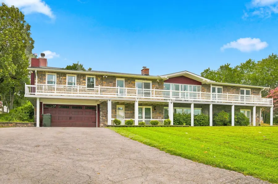 344 Peach Valley Rd, Gallatin, TN 37066 - #3