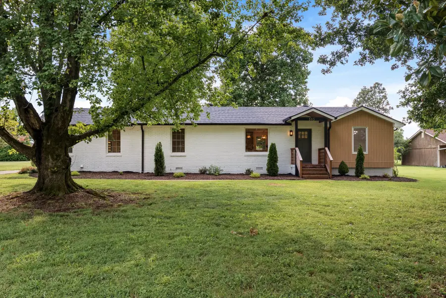 310 Lisa Ln, Gallatin, TN 37066 - #2