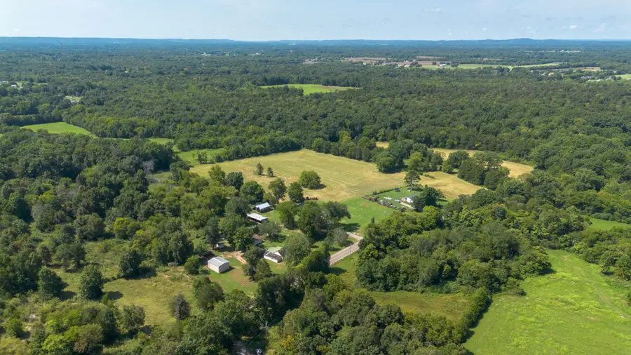 2395 Mount Lebanon Rd, Lewisburg, TN 37091 - #2