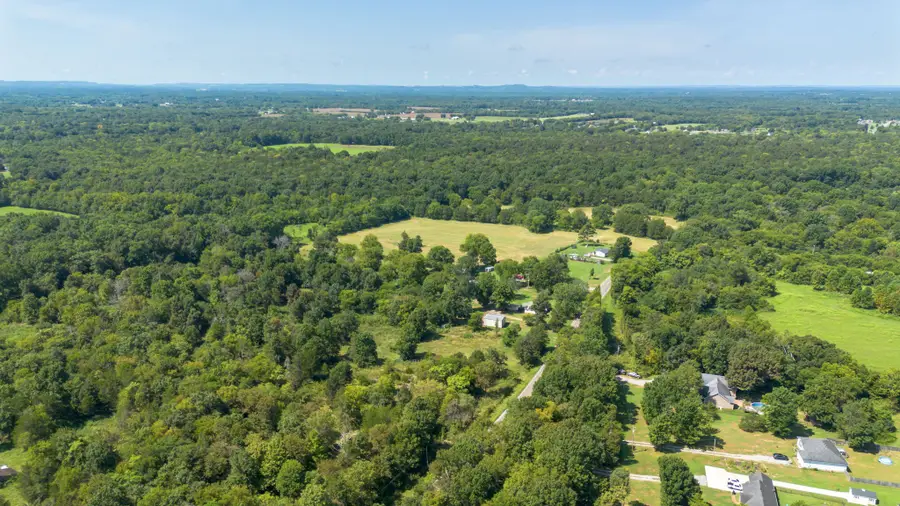 2395 Mount Lebanon Rd, Lewisburg, TN 37091 - #3