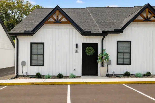 119 Deer Valley Drive E, Gordonsville, TN 38563