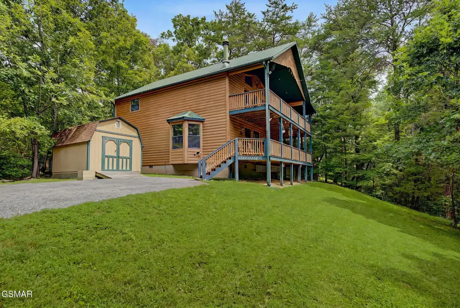 2921 Barnes Drive Drive, Sevierville, TN 37862 - #2