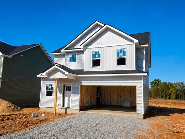287 Switchgrass Dr, Clarksville, TN 37042