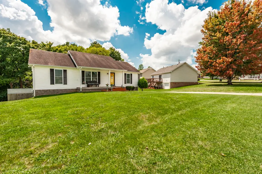 306 Corbitt Ln, Springfield, TN 37172 - #3