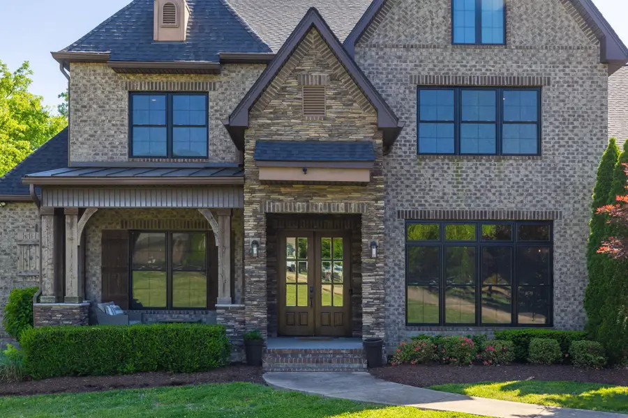 2713 Deer Haven Ct, Franklin, TN 37067 - #2