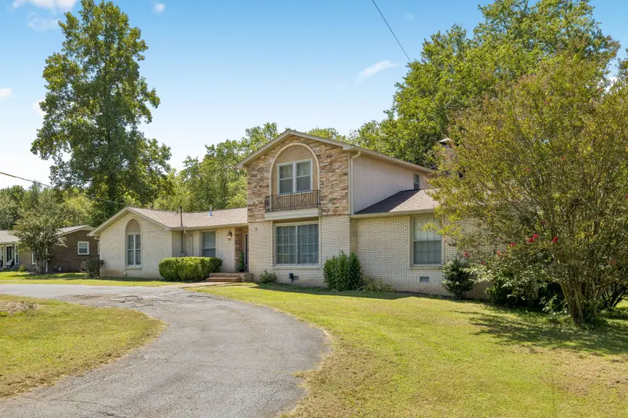 130 Glenn Hill Dr, Hendersonville, TN 37075 - #3