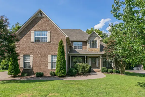 1002 Glessner Dr, Spring Hill, TN 37174