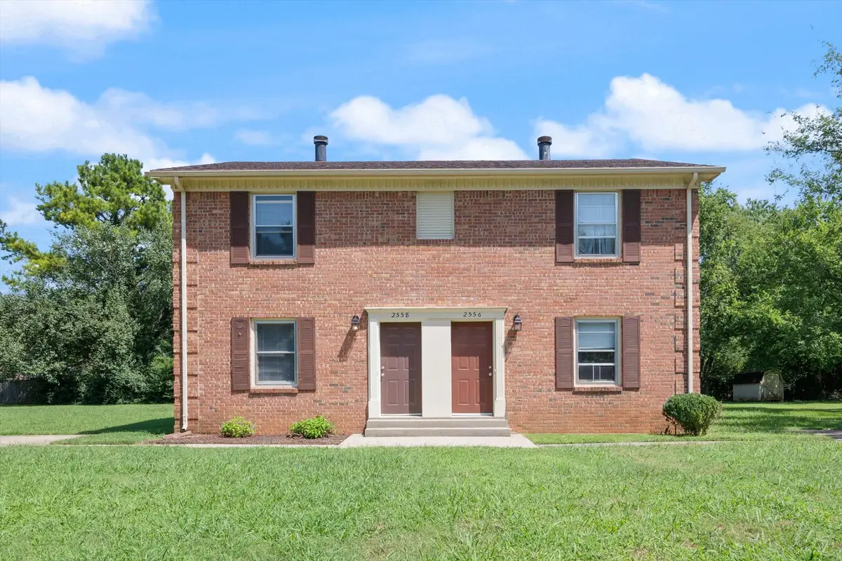 2556 Oak Hill Dr, Murfreesboro, TN 37130 - #1