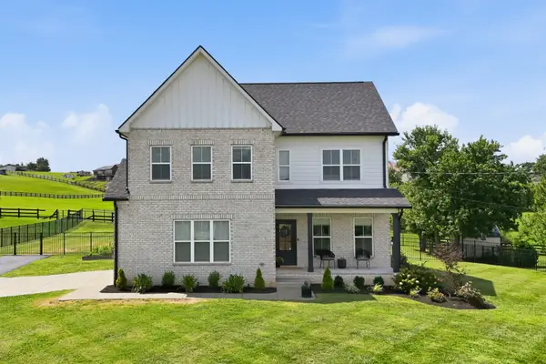 1412 Barrett Dr, Mount Juliet, TN 37122