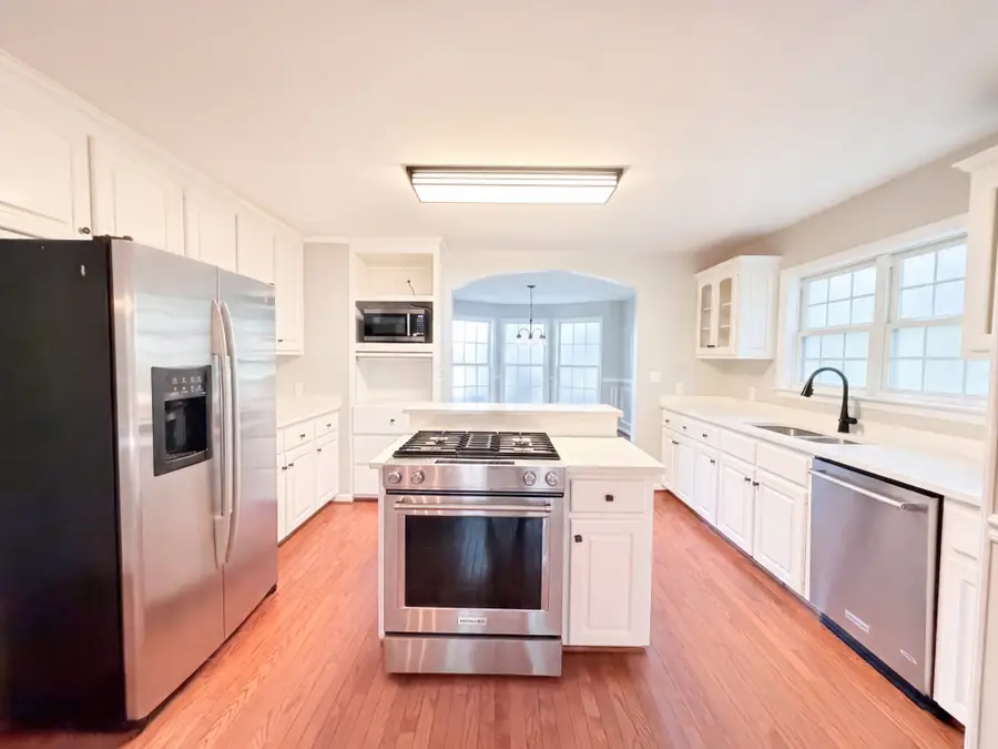 608 Beechtree Ct, Burns, TN 37029 - #2