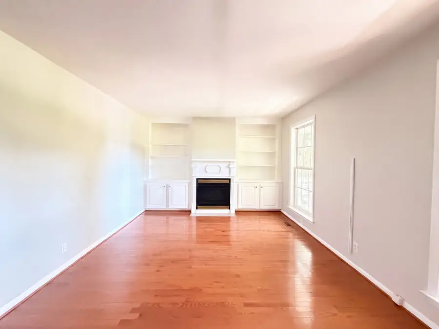 608 Beechtree Ct, Burns, TN 37029 - #3