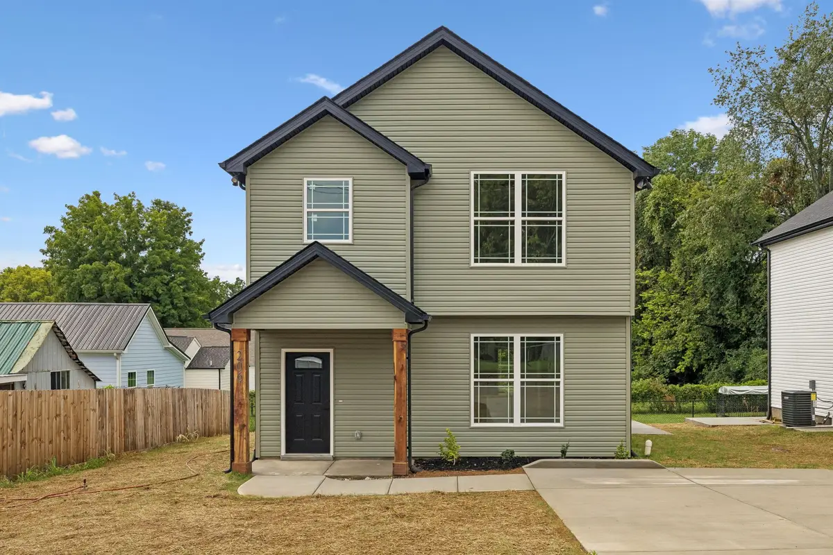 206 15th Ave W, Springfield, TN 37172 - #1