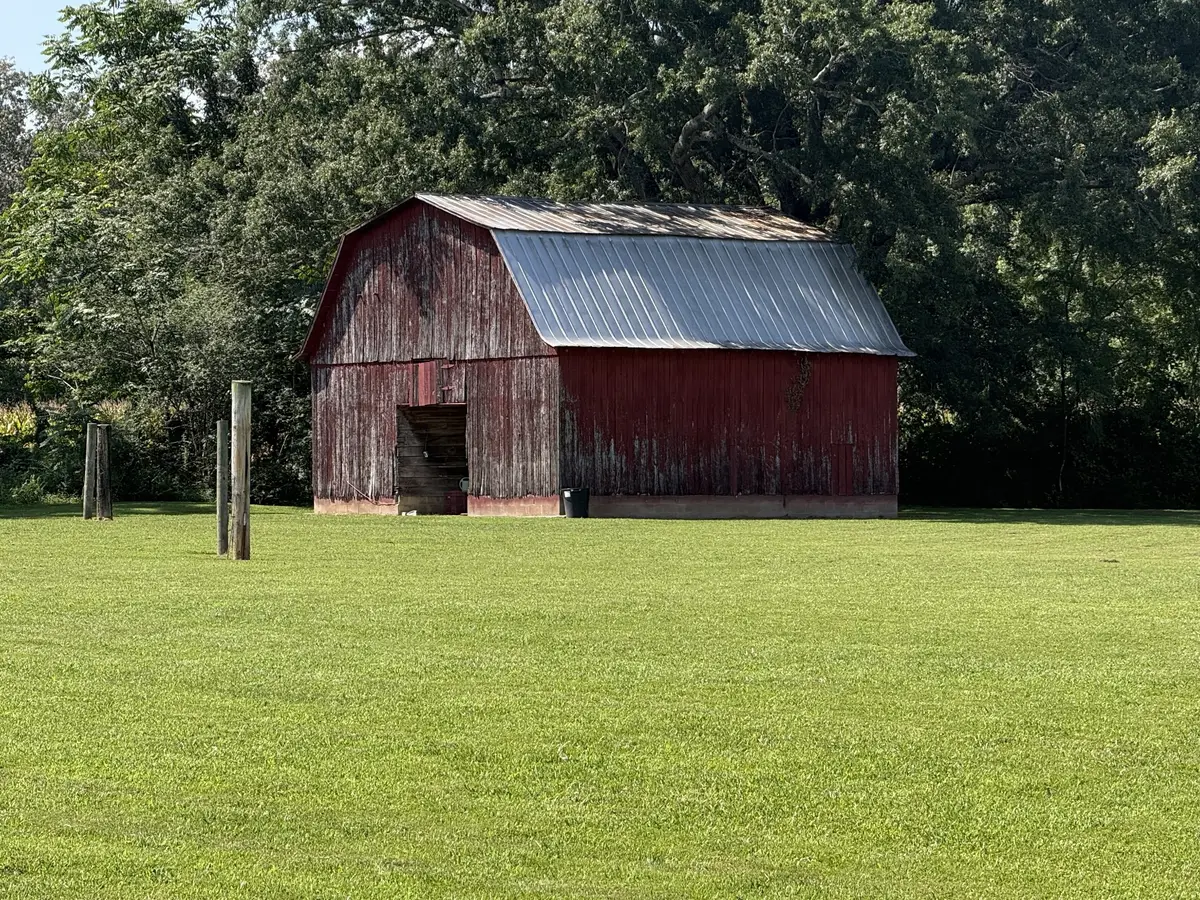 323 Old Mcminnville Hwy, Manchester, TN 37355 - #1