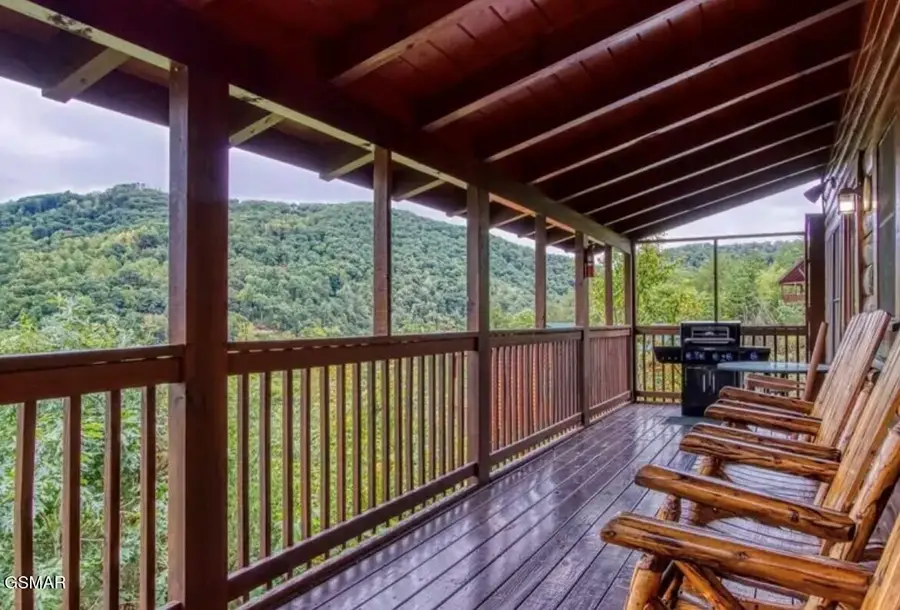3160 White Falcon Way, Pigeon Forge, TN 37863 - #3