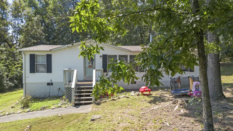 210 W Meadows Ln Ne, Cleveland, TN 37312 - #3