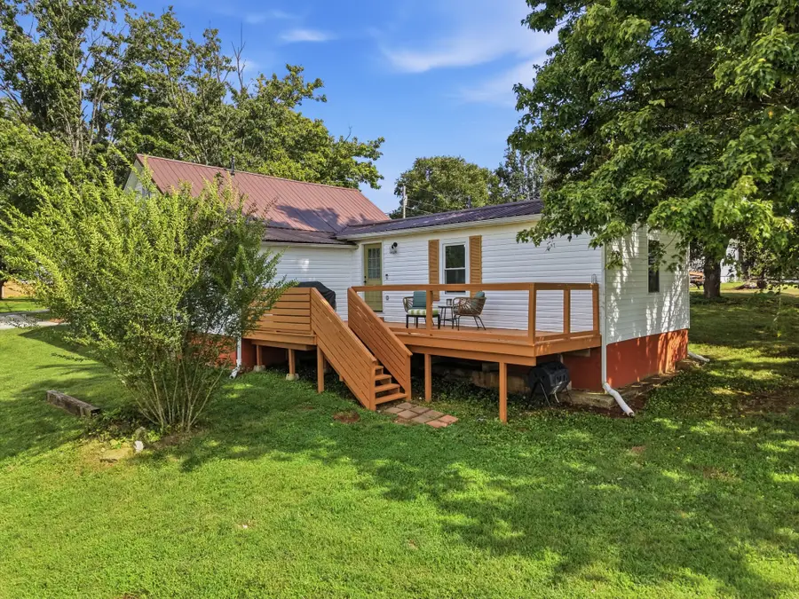 206 Slash Ln, Sparta, TN 38583 - #2