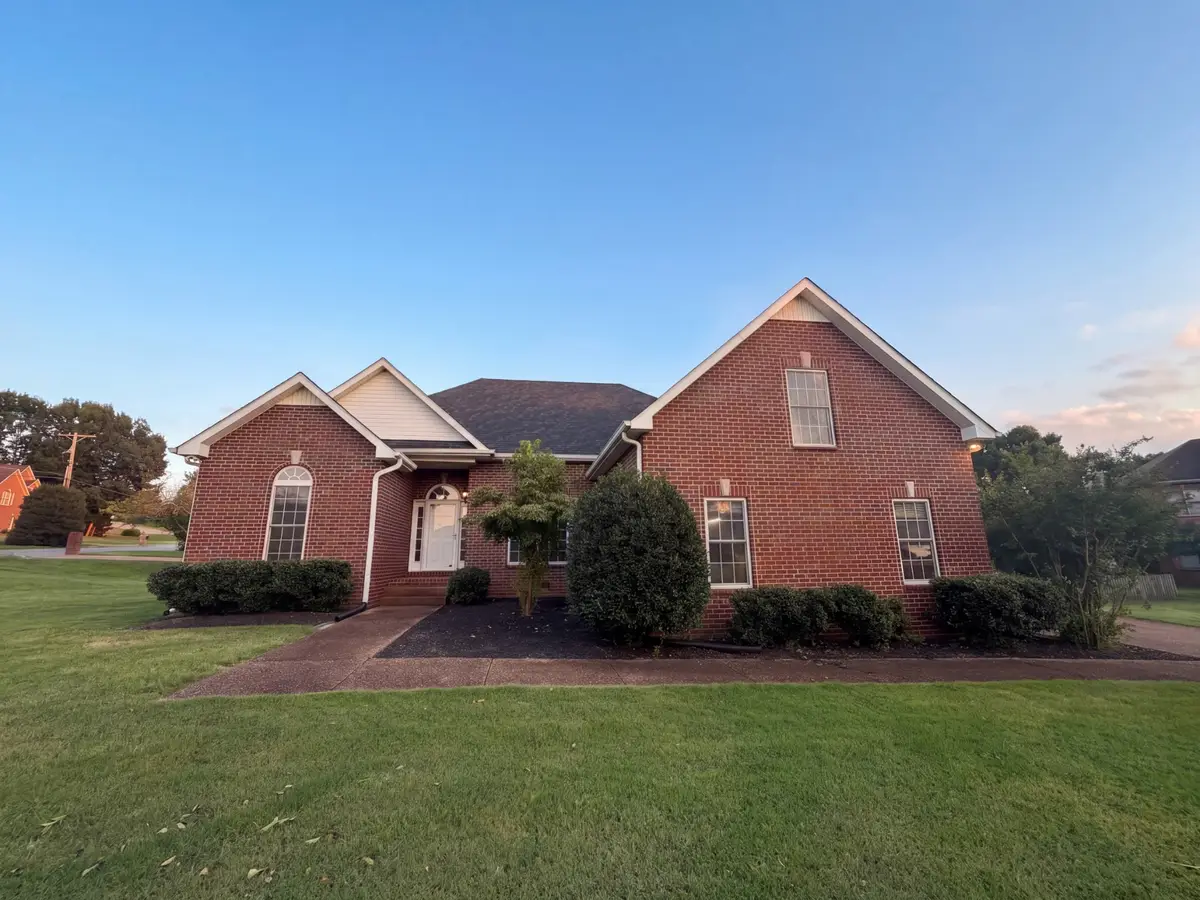 101 Wyncrest Commons Ct, Hendersonville, TN 37075 - #1