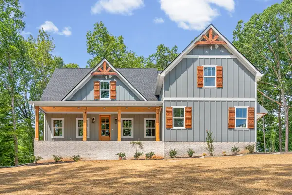 3501 Shadowbend Ln, Clarksville, TN 37043