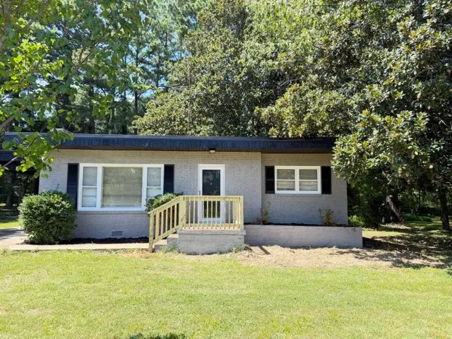 242 Main St, Huntland, TN 37345 - #2