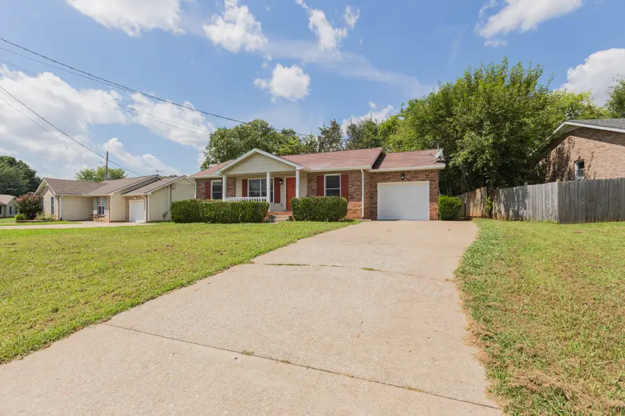 3820 Marla Cir, Clarksville, TN 37042 - #3