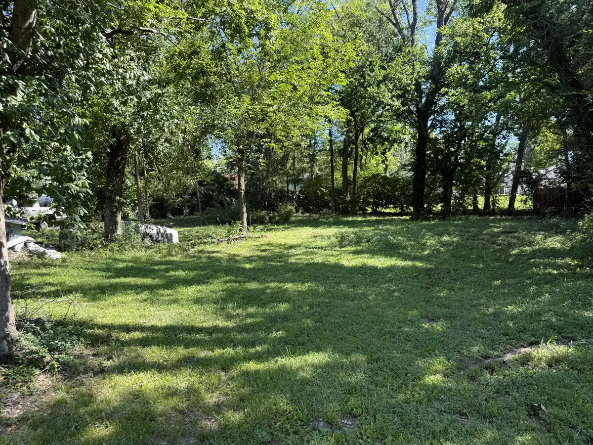 4704 Tanglewood Dr, Nashville, TN 37216 - #1
