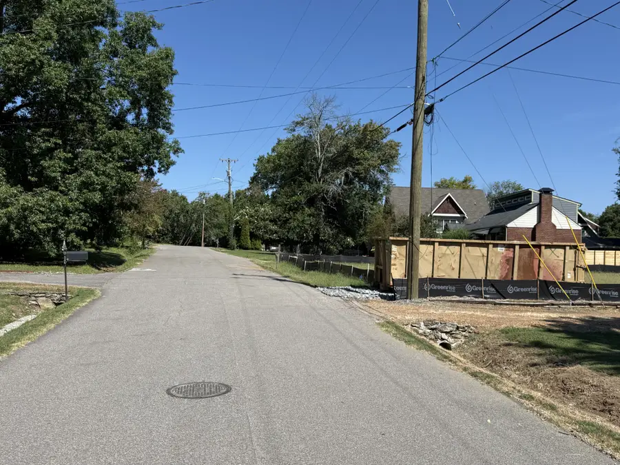 4704 Tanglewood Dr, Nashville, TN 37216 - #3