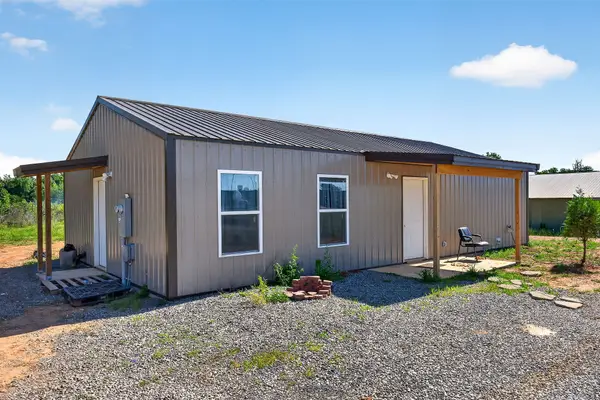 8526 Beersheba Hwy, McMinnville, TN 37110