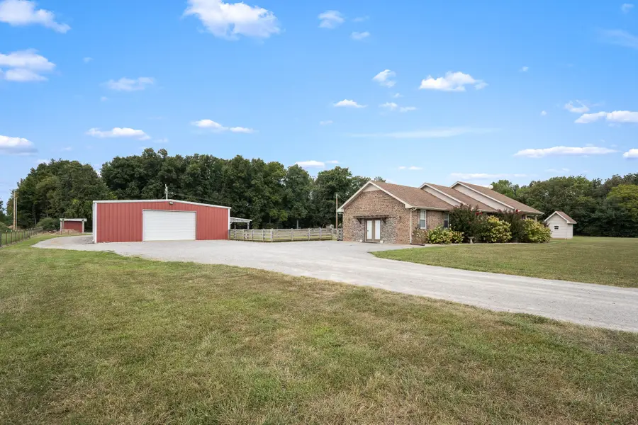 223 Rich Rd, Unionville, TN 37180 - #2