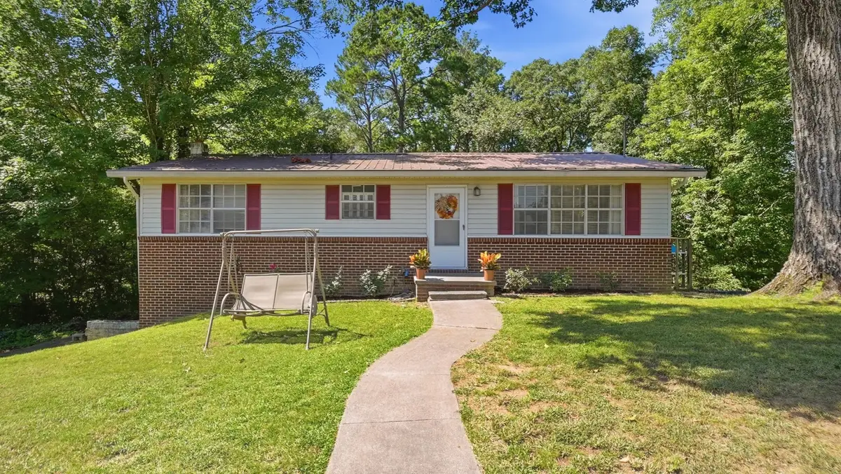 2462 Oak Cir Sw, Cleveland, TN 37311 - #1