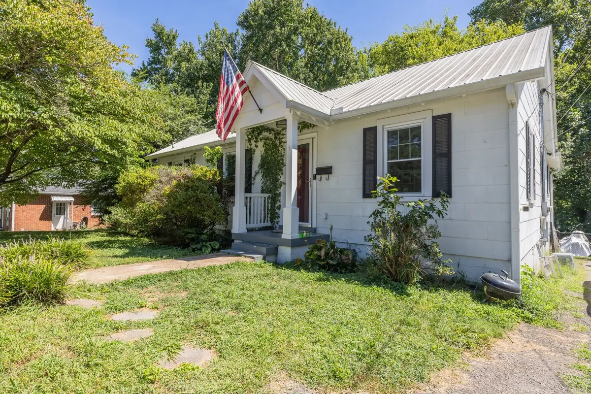 316 7th Ave, Columbia, TN 38401 - #1