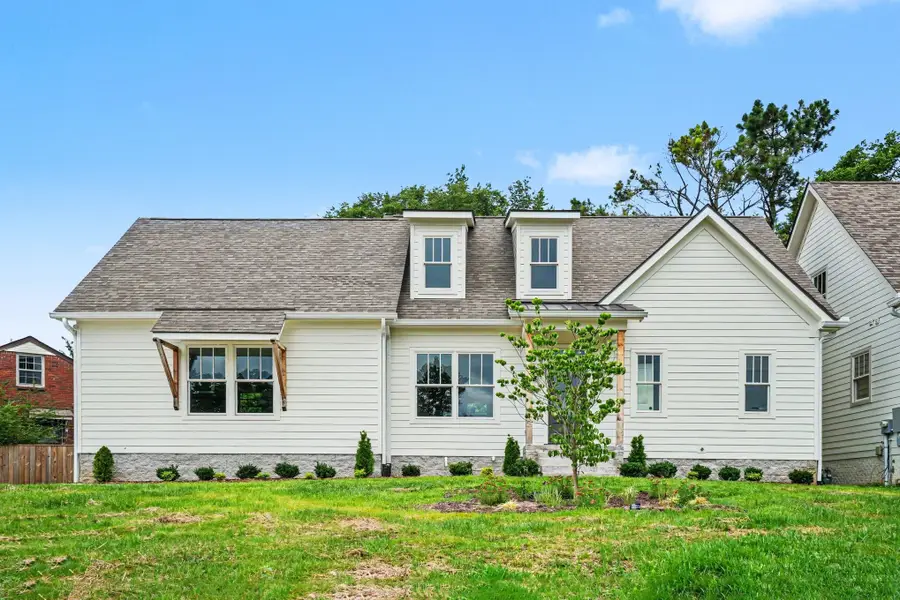 5432 Knob Rd, Nashville, TN 37209 - #2