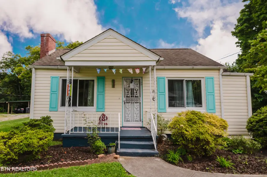 946 E Moody Avenue, Knoxville, TN 37920 - #2