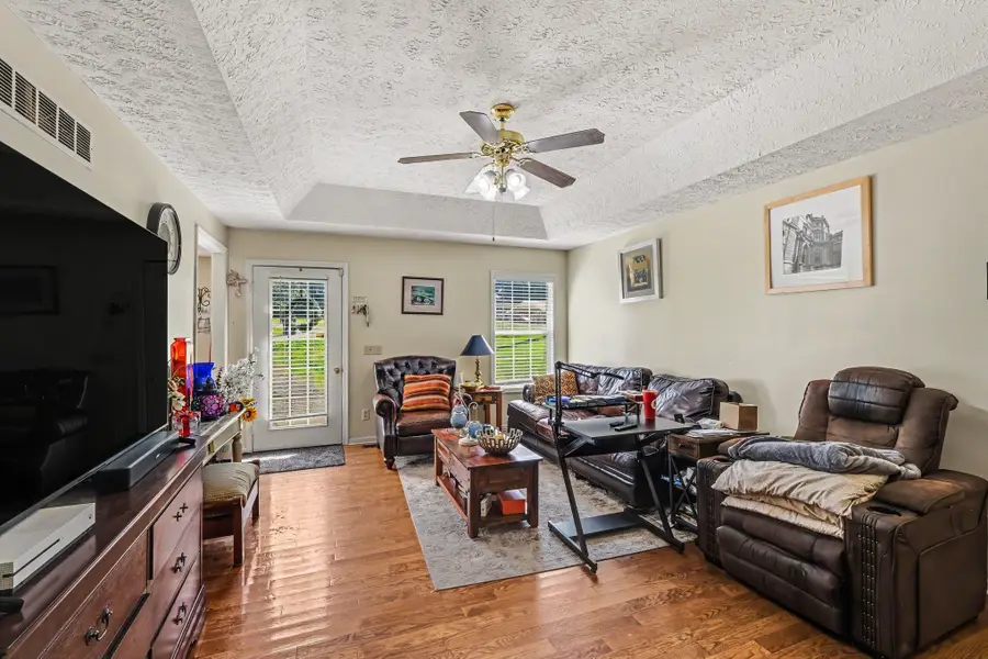 22 Edgewood Ct, Manchester, TN 37355 - #2