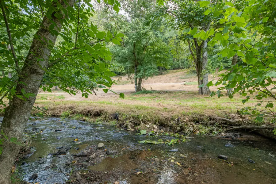 5049 Miller Lake Rd, Culleoka, TN 38451 - #3