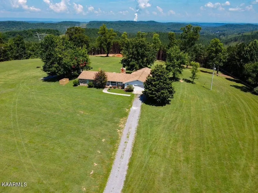 1011 Brickell Ridge Rd, Decatur, TN 37322 - #2