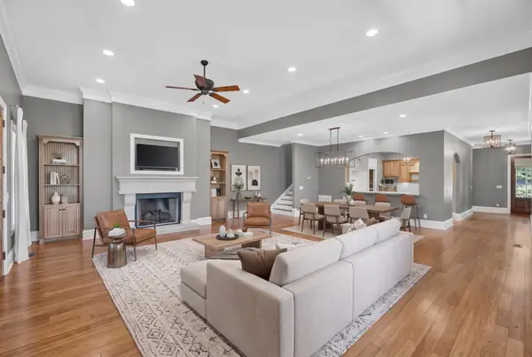 4100 Oriole Pl #A, Nashville, TN 37215