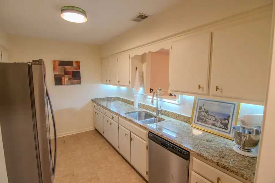 208 Myhr Grn, Nashville, TN 37221 - #3