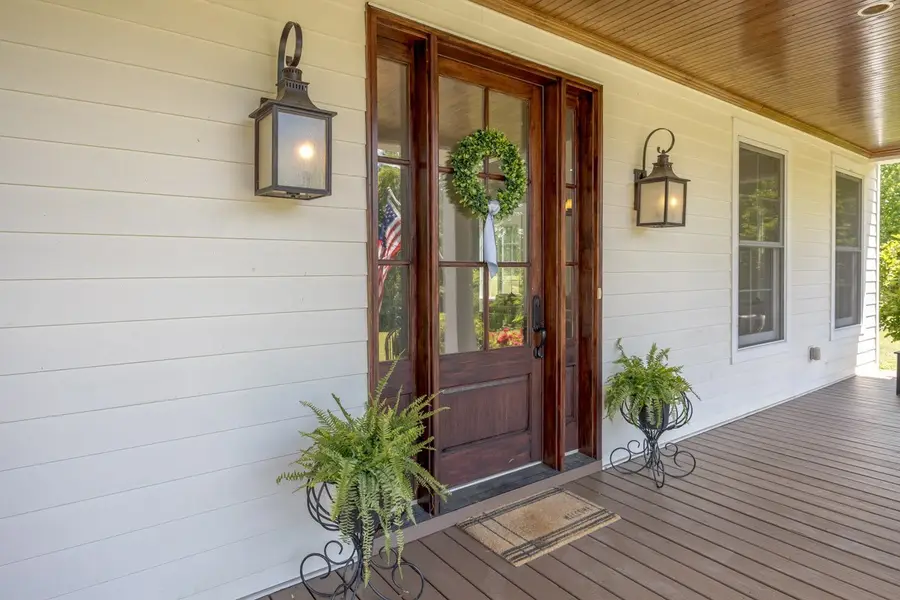 8706 Poplar Creek Rd, Nashville, TN 37221 - #3
