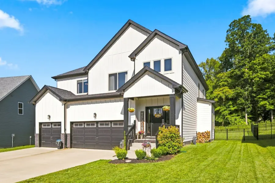 1738 Oak Forest Dr, Clarksville, TN 37043 - #2