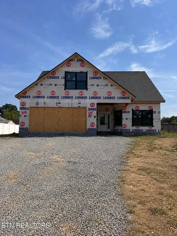 818 Greenhead Lane, Knoxville, TN 37924