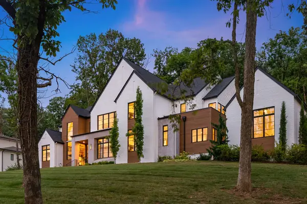 4600 Shys Hill Rd, Nashville, TN 37215