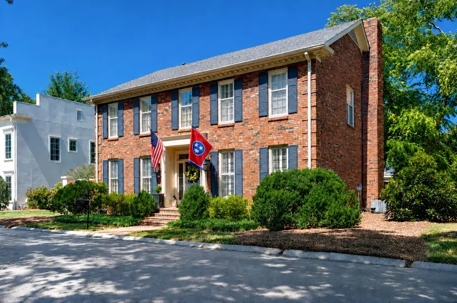 13 Valley Frg, Nashville, TN 37205 - #3