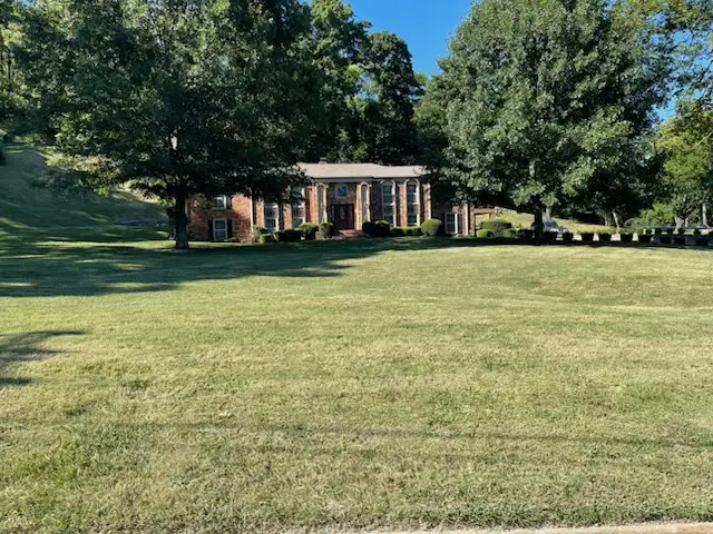 5424 Forest Acres Dr, Nashville, TN 37220 - #1