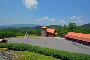 1740 High Rock Way, Sevierville, TN 37862 - #1
