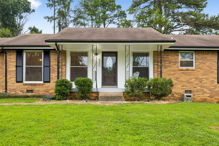 2322 Canterbury Rd, Clarksville, TN 37043 - #2