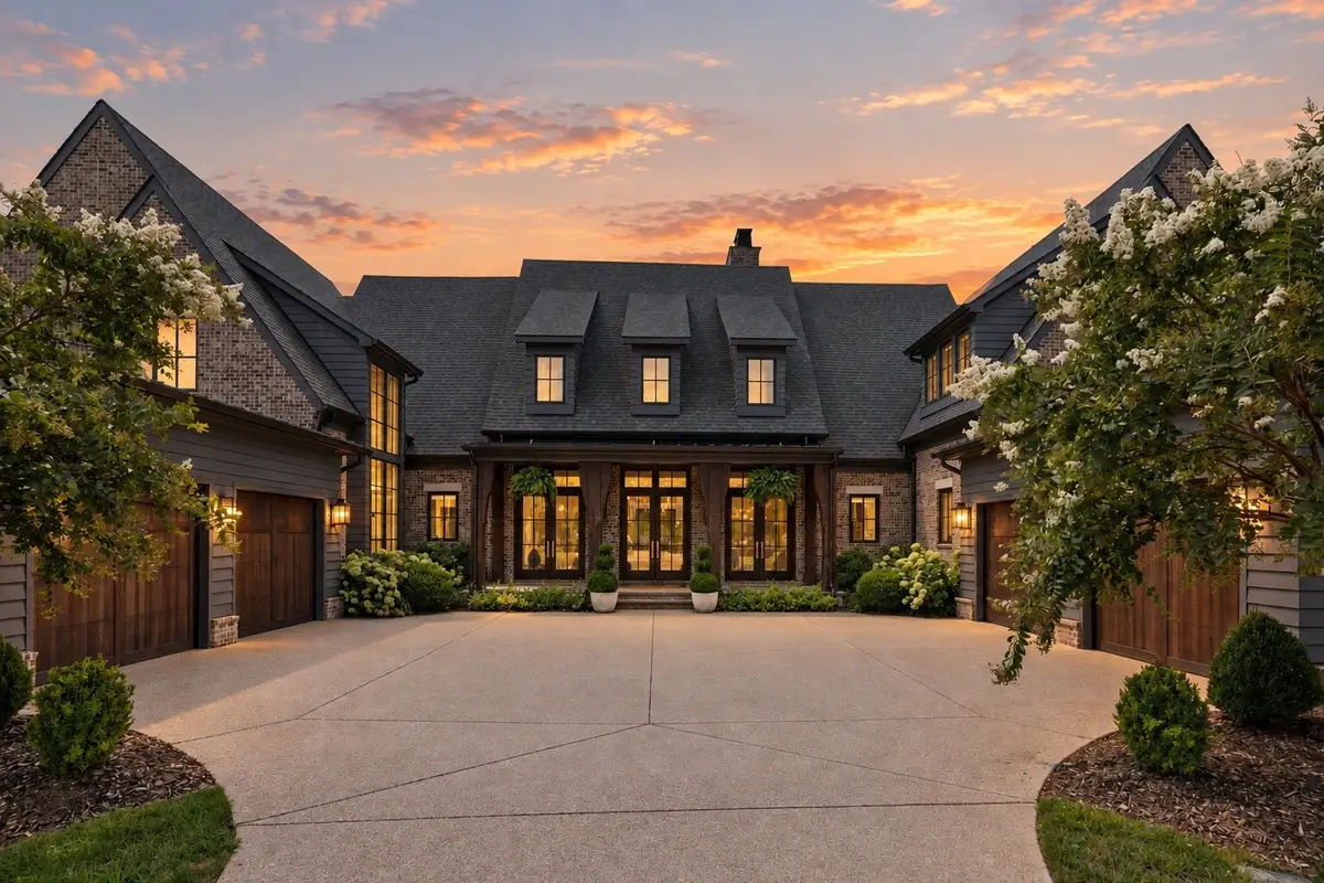 9289 Fordham Dr, Brentwood, TN 37027 - #1